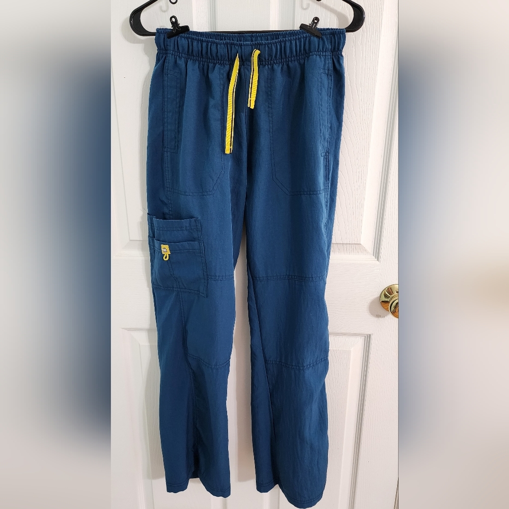 Used- Caribbean blue WonderWink Stretch Pants